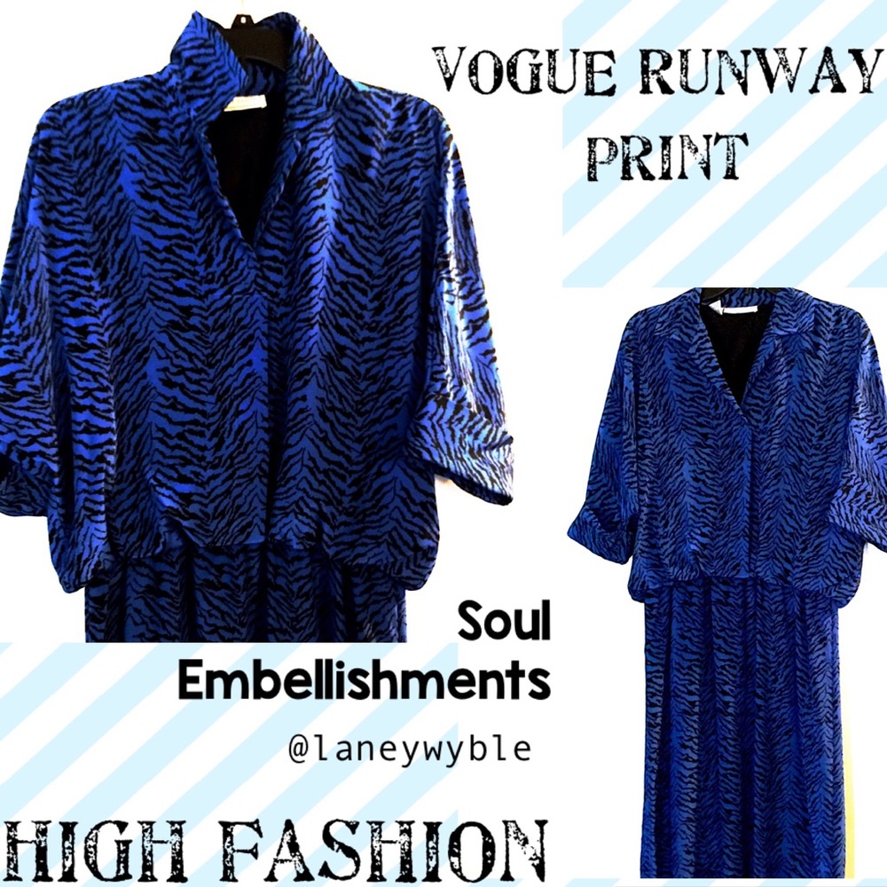 RARE VTG, Vogue Runway2020 Blue/Black Tiger Dress - Picture 3 of 16
